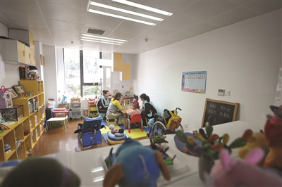 她们给重症儿童临终关怀 也创造奇迹让患儿新生