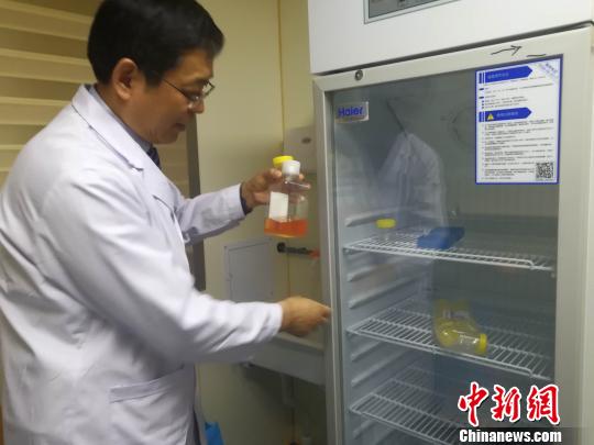 山东医生从粪便中提取粪菌液 ＂粪菌移植＂治肠道疾病