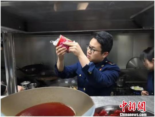 杭州有关部门约谈“外婆家” 要求立即全面自查整改