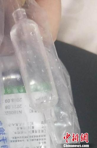 三甲医院输液器内发现毛发续:输液器已封存待检