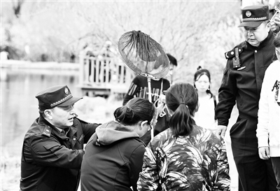 北京市属公园将建“游园黑名单” 不文明游客拟限制游园