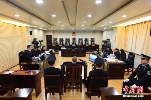 张扣扣案二审今开庭 杀害邻家父子三人一审获死刑