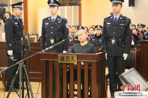 张扣扣案二审今开庭 杀害邻家父子三人一审获死刑