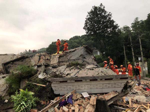 四川长宁6.0级地震已致13人遇难、200人受伤