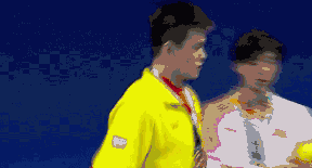 14亿护旗手报到！网友：你的名字比我生命更重要