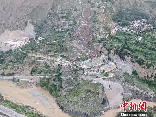 甘肃舟曲滑坡体持续滑动 官方启动地质灾害Ⅱ级响应