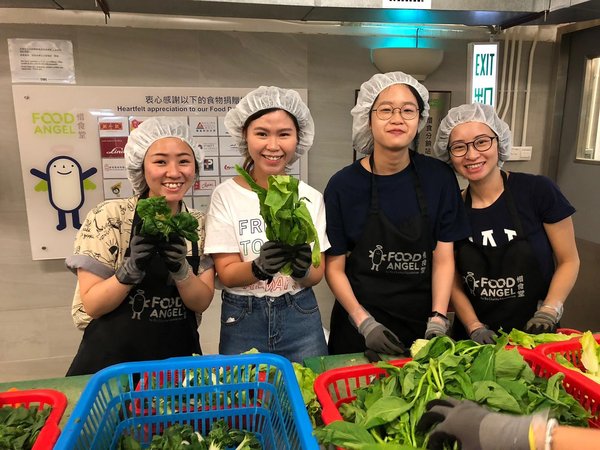 盖璞集团开展志愿者大行动，近500名中国员工参与