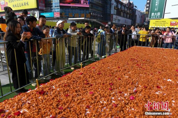 市场监管总局：“辣条”类食品按照调味面制品管理
