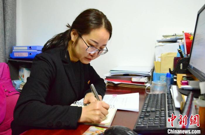 青海基层劳动者用坚守诠释责任与担当