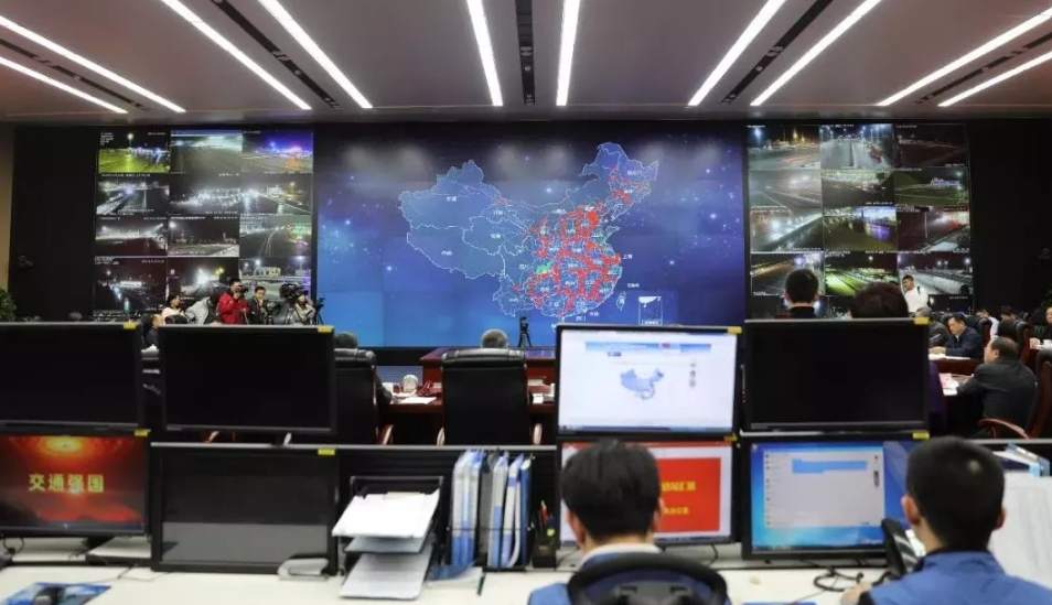 今日零时起，全国487个高速省界收费站全部撤销