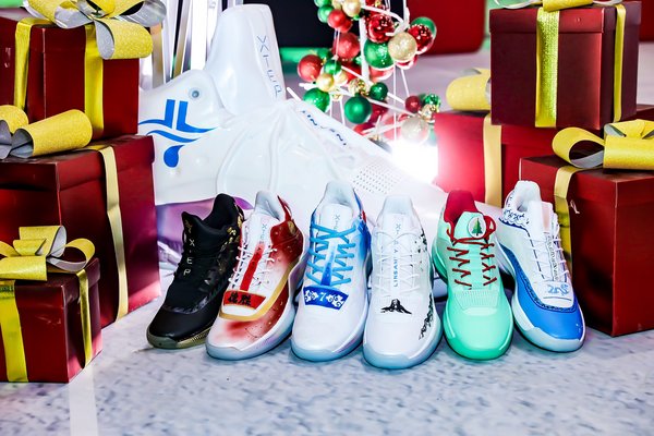 球鞋嘉年华Sneaker Con在广州保利世贸博览馆举行