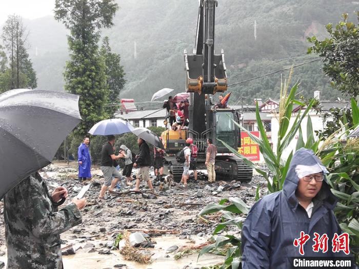 揭秘四川绵阳北川县地灾防治秘诀：早撤，快跑！