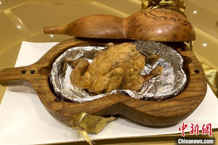 西安老字号餐饮秀厨艺用“陕西味道”诠释“年味”