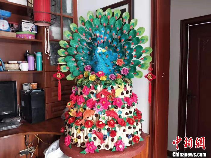 春节前的面塑手艺人：指尖上的忙碌