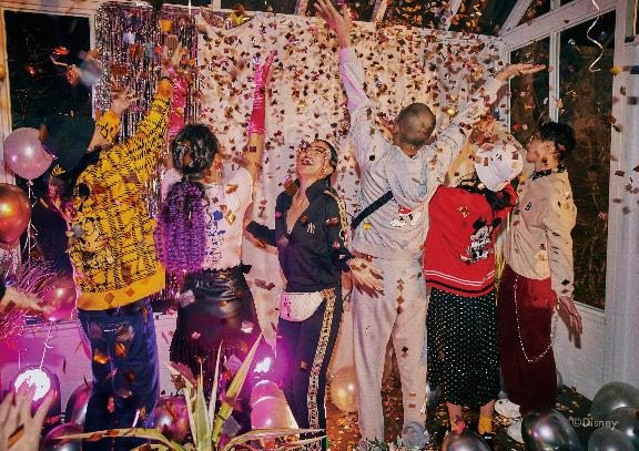 潮流品牌MLB推出迪士尼鼠年联名系列产品