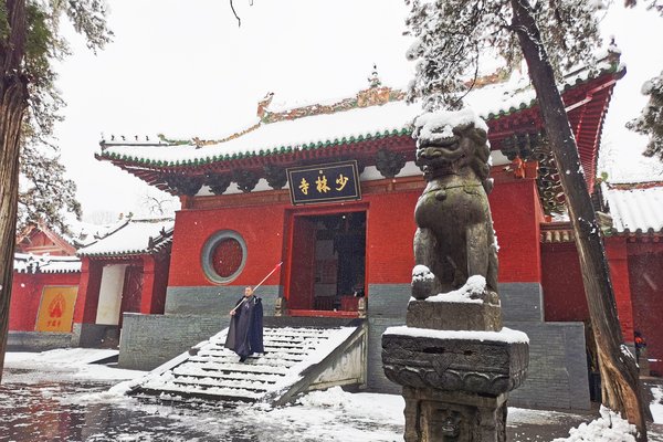 ?特步X少林：以国潮致敬千年少林