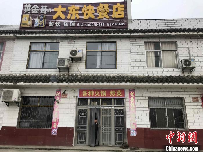 高铁站“托”起湖北小山村致富梦