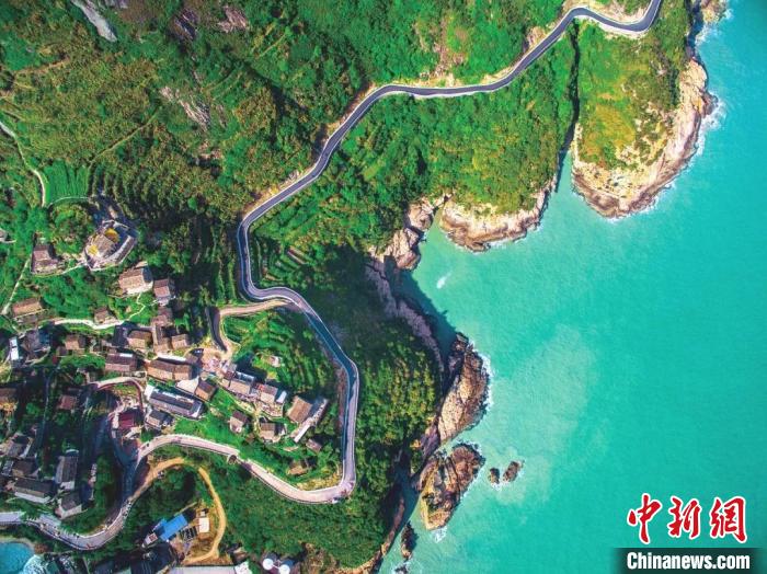 浙江温岭石塘15年山海渔村蝶变：思路一变天地宽