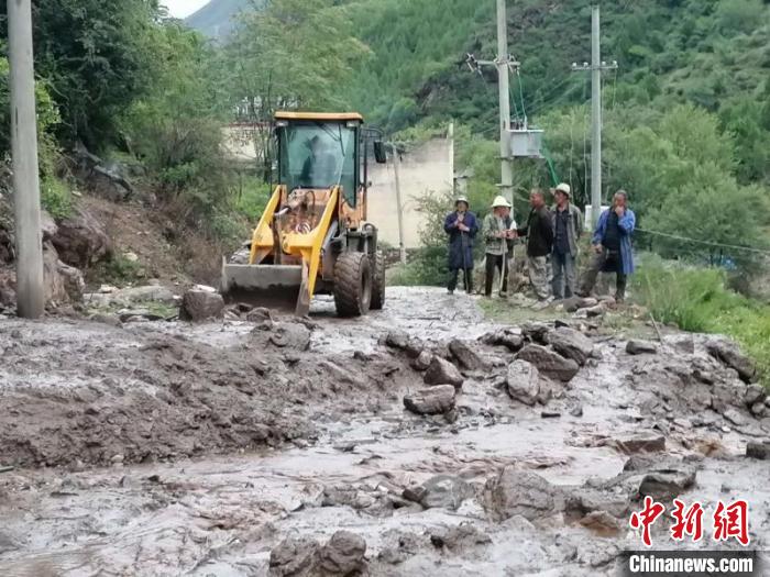 四川丹巴山洪泥石流灾害：1.4万余人已返回家中