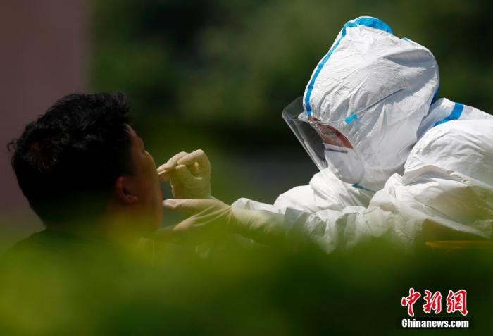 新冠肺炎有哪些“非典型”症状？专家详解应对方法