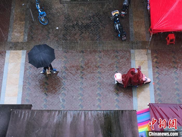 湖北迎持续性强降雨累计雨量大致灾风险高