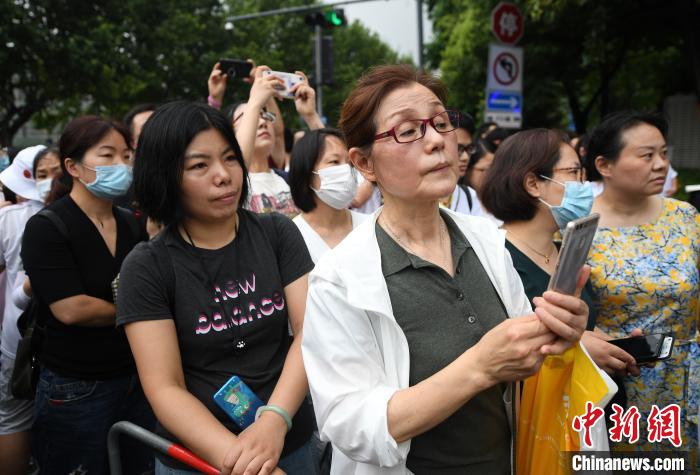 浙江高考收官考生：我们也算是不平凡的“后浪”