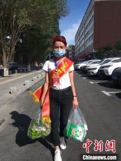 青春之火“疫”线绽放志愿者为抗疫一线“添动力”