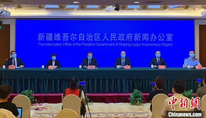 乌鲁木齐：日清运垃圾3200余吨交管业务可延期办、容缺办