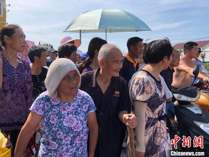 安徽省铜陵市：因灾转移群众有序返回家园