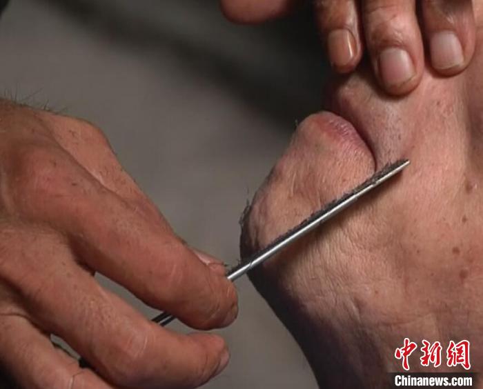 广州时代变迁：从清一色麻花辫、小平头到发型“百花齐放”