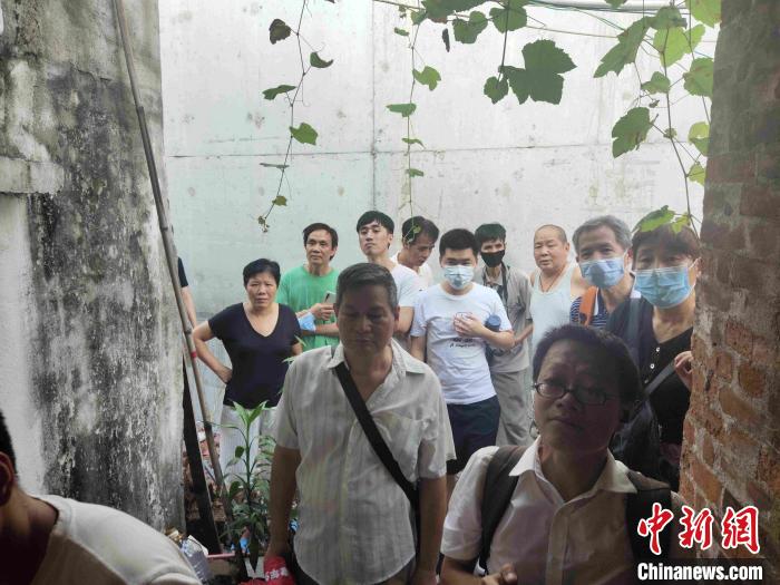 广州回应“最牛钉子户”：将继续和业主沟通协商