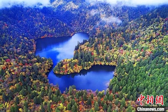 九寨沟县“两海一池一关”景区正式开园