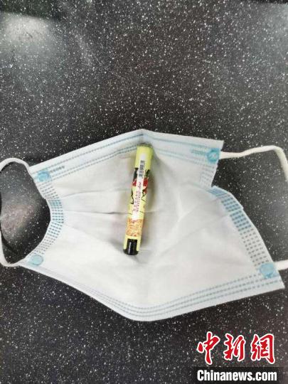 口罩藏火机河南郑州一男子登飞机藏匿火种被罚
