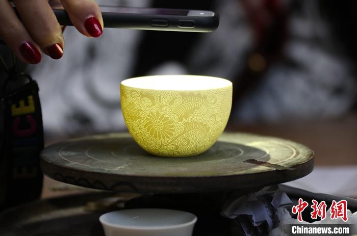 江西不仅有陶瓷，还有茶叶和中药