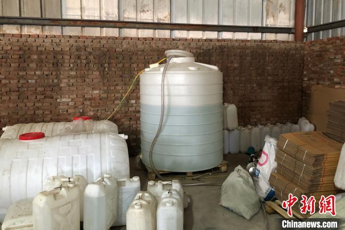 浙江警方侦破特大制售假酒案涉案金额超1200万元