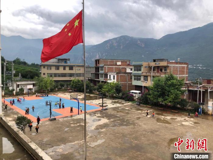 “水滴医务室”项目落地云南为鲁甸两小学建设校园医务室