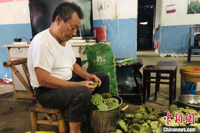 江西农村扶贫见闻：产业扶贫“多点开花”结“硕果”