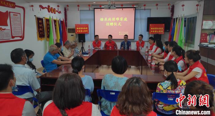 中秋慈善慰问走进厦门百年老街区困难家庭