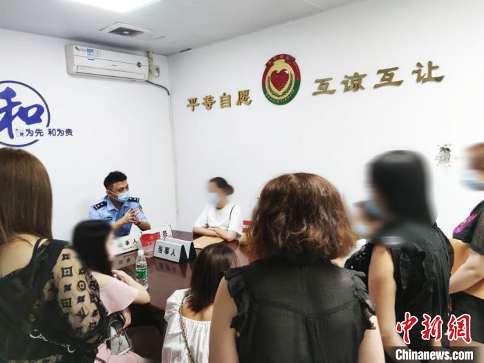 1200余名“模特”陷免费整形骗局涉案超亿元