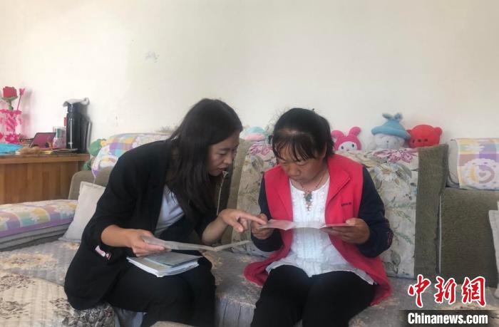 甘肃榆中建“小微权力”清单让村民办事知晓“怎么办”
