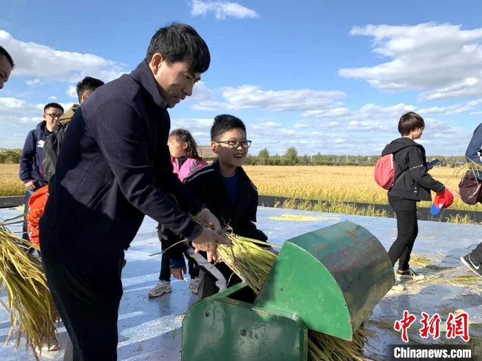 《我和我的家乡》热映带火沈阳沈北新区美丽乡村