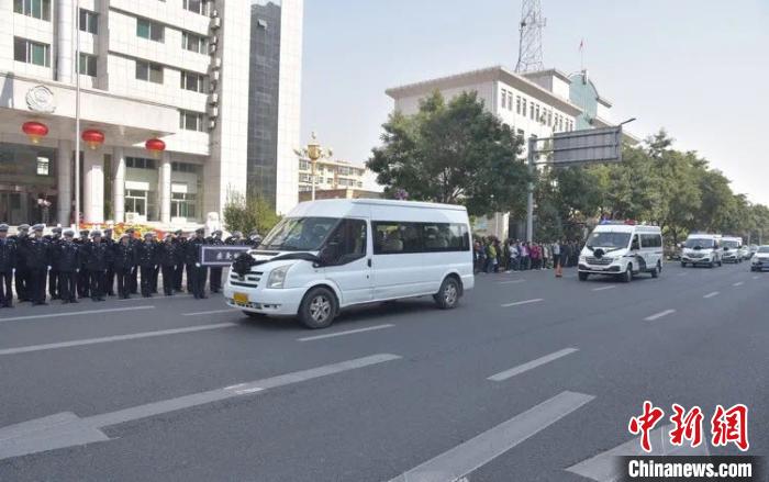 山西一交警“双节”安保一线因公殉职年仅45岁