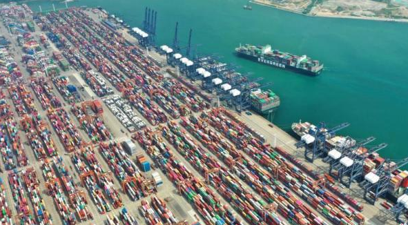 前三季度中国货物贸易进出口总值23.12万亿 同比增0.7%