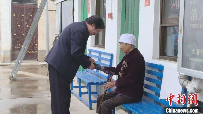 山西六旬老人办敬老院照顾孤寡老人12年：想给更多人“家”的温暖