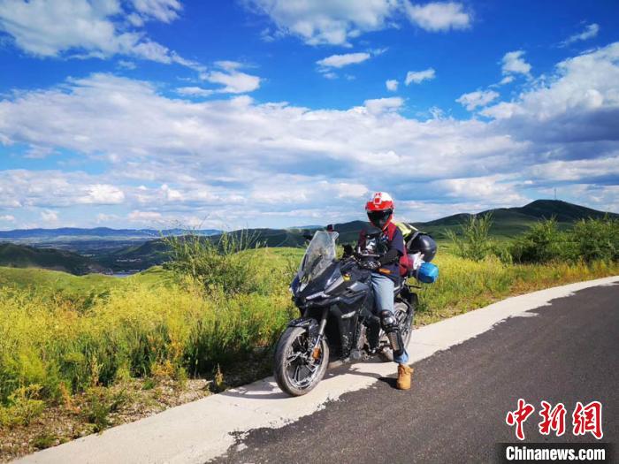 “00后”骑行者：在大学毕业前看遍祖国的大好河山