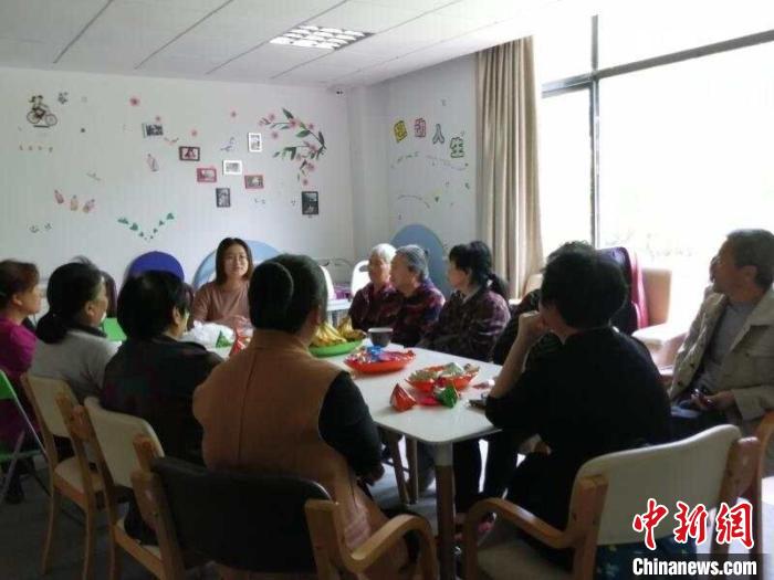 关注身边的“苏大强”：失能失智老人生活境况亟待改善