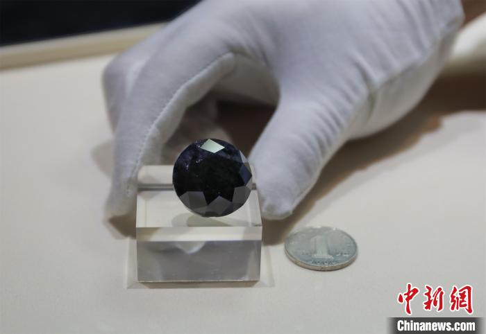 88克拉、价值3700万美元的“传奇黑钻”抵沪将入驻进博会