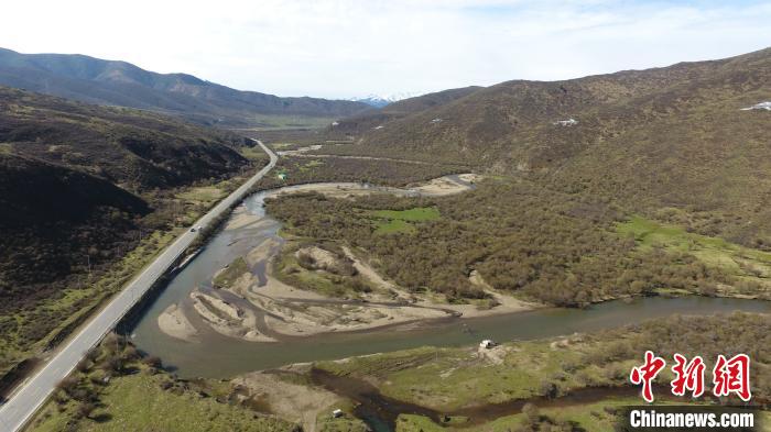 久马高速全面开工建成后成都至青海仅需5.5小时