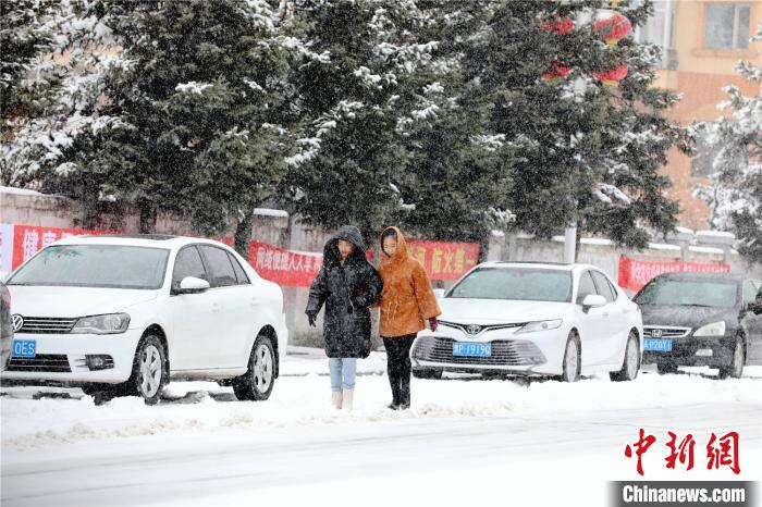 “中国北极”漠河发布暴雪预警降雪量已达入秋最大级别