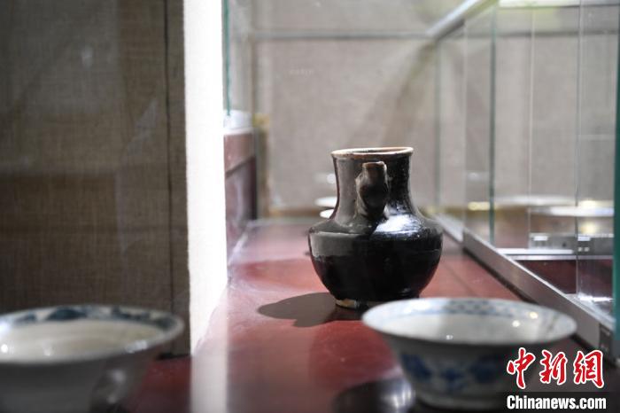 百余藏品述兰州牛肉面“前身今世”：引燃食客“乡愁”